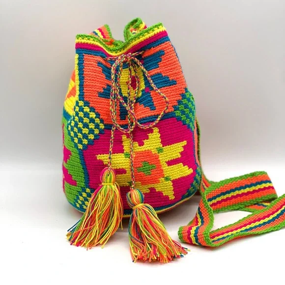 WAYUU MOCHILA Columbian Woven Bag Womens Small Crochet Tassel Boho Crossbody - Picture 3 of 9